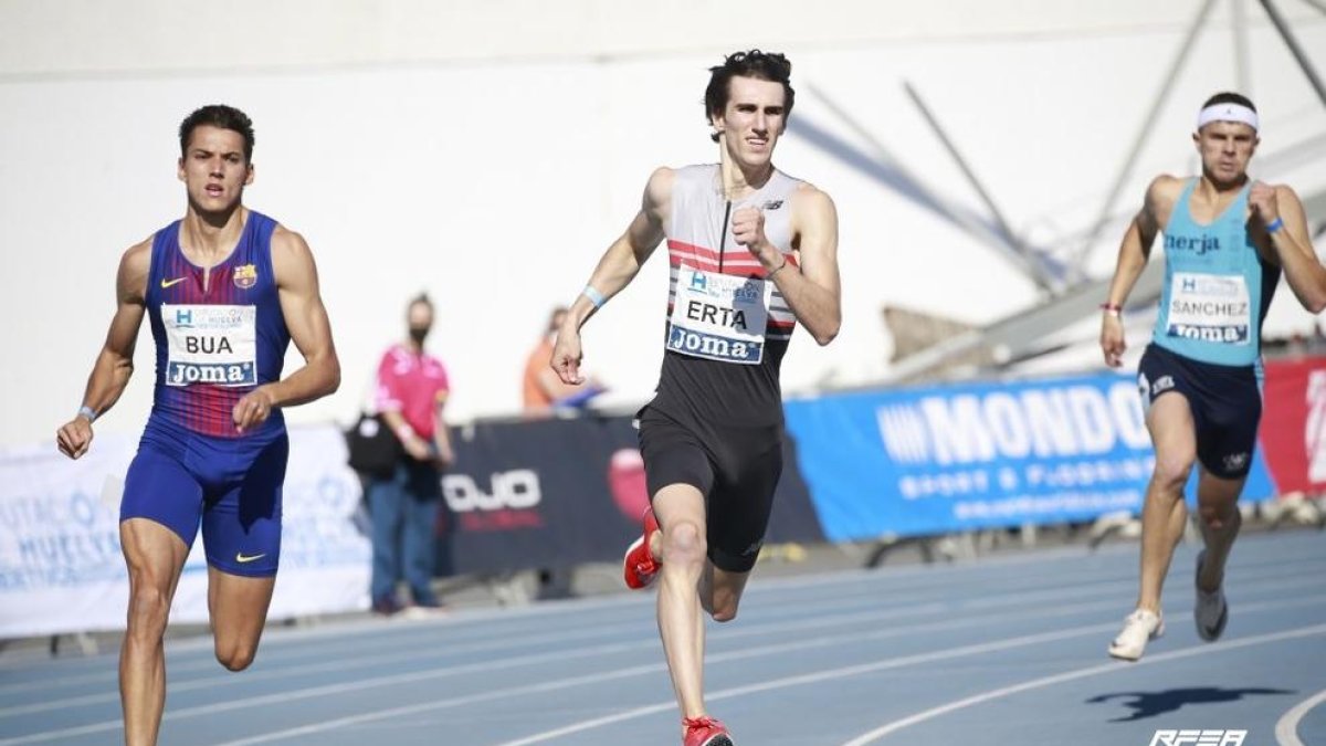 Bernat Erta, ayer durante la carrera en Huelva.
