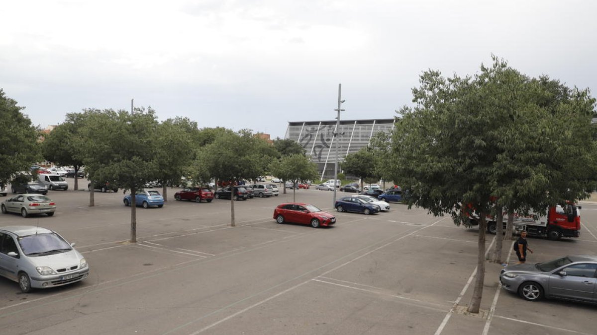 Imatge de l'aparcament del Barris Nord