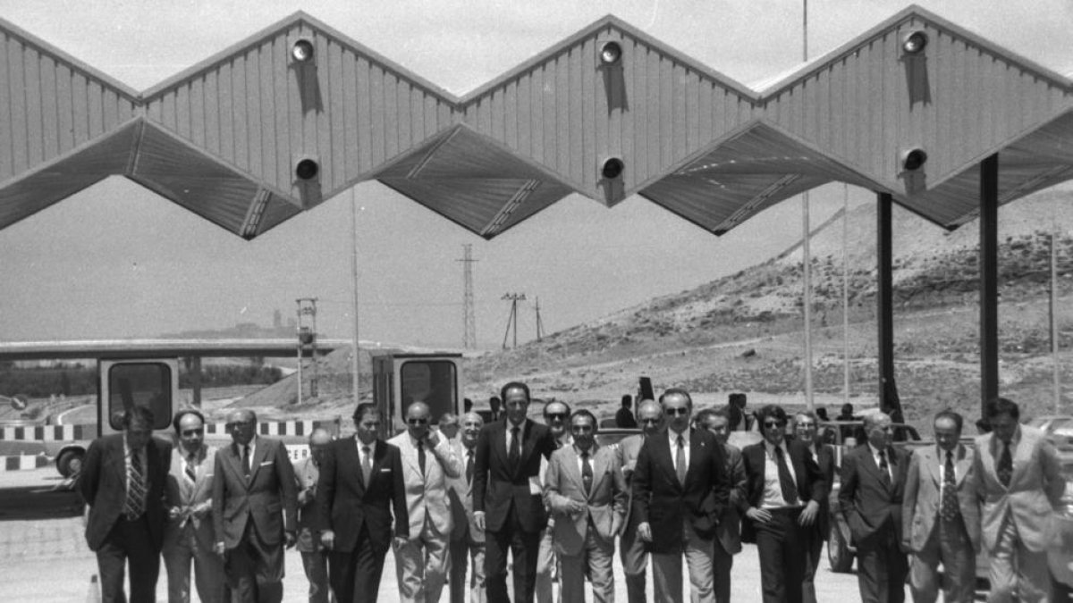 Inauguració de l’AP-2 a Lleida el 5 de juliol del 1976, a la qual van acudir Sangenís i Corbella, president de la Diputació i alcalde.