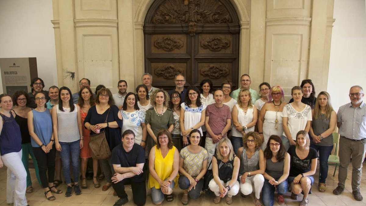 El equipo docente del centro de Cervera, con 310 alumnos y 40 profesores, ubicado en la Universitat