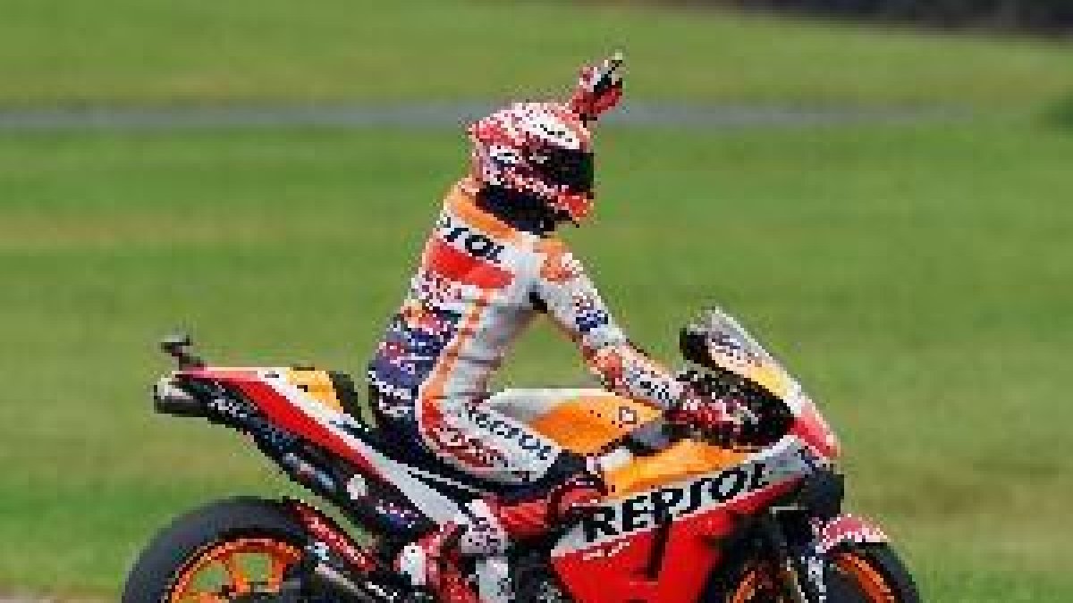 Marc Màrquez no perdona a Austràlia
