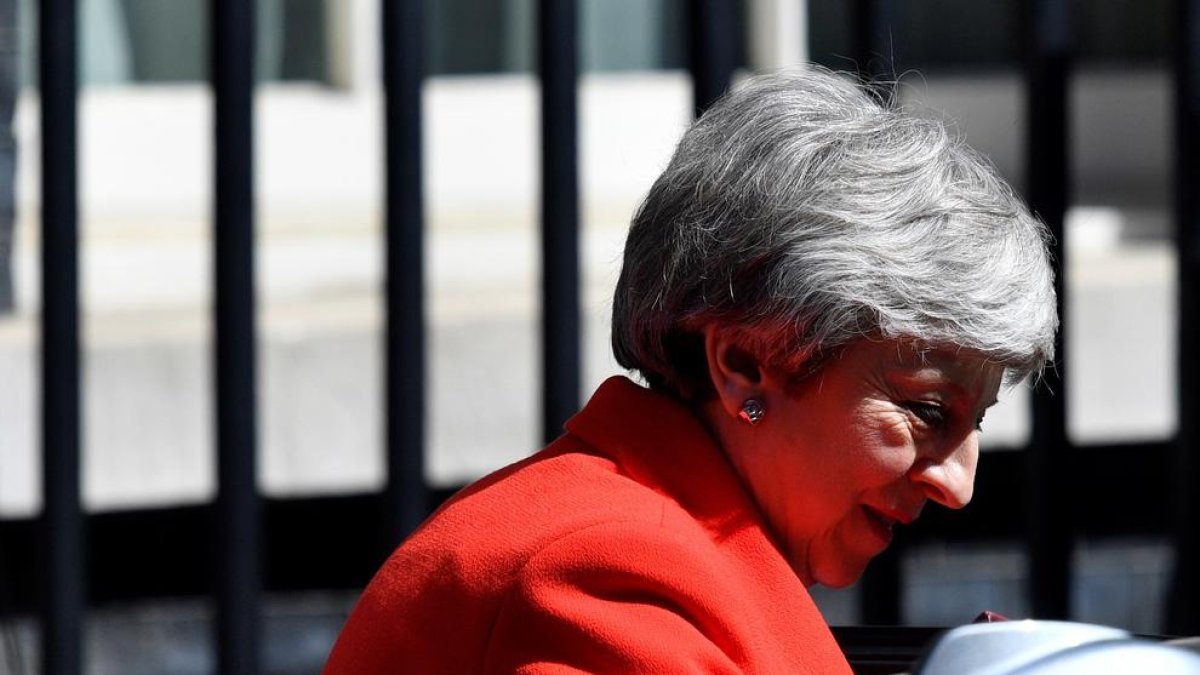 May anuncia que dimitirà el 7 de juny