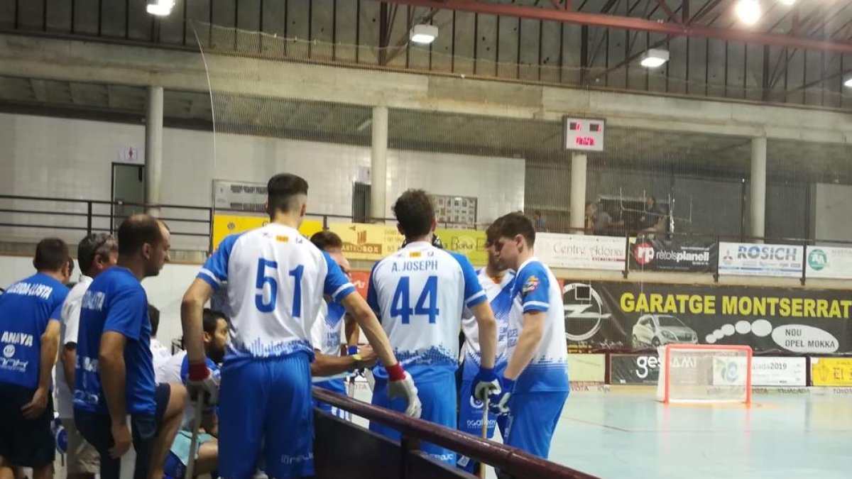 Els jugadors del Lleida Llista, ahir a Igualada.