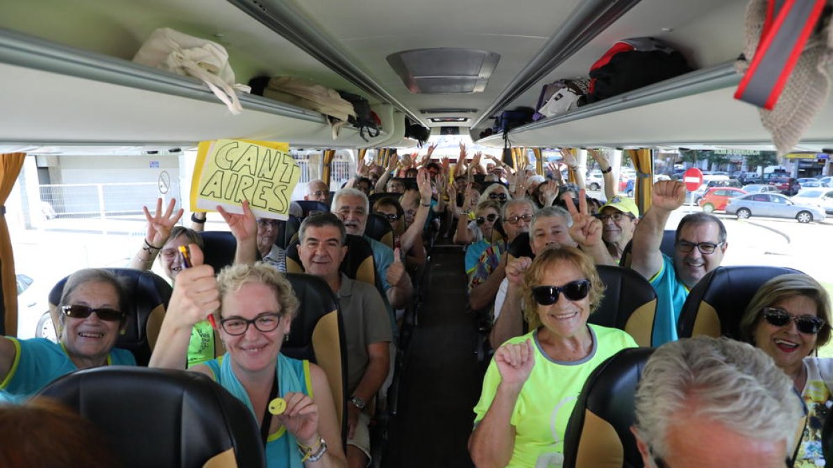 Els cantaires de Ponent, a Puig de les Basses per recolzar Dolors Bassa