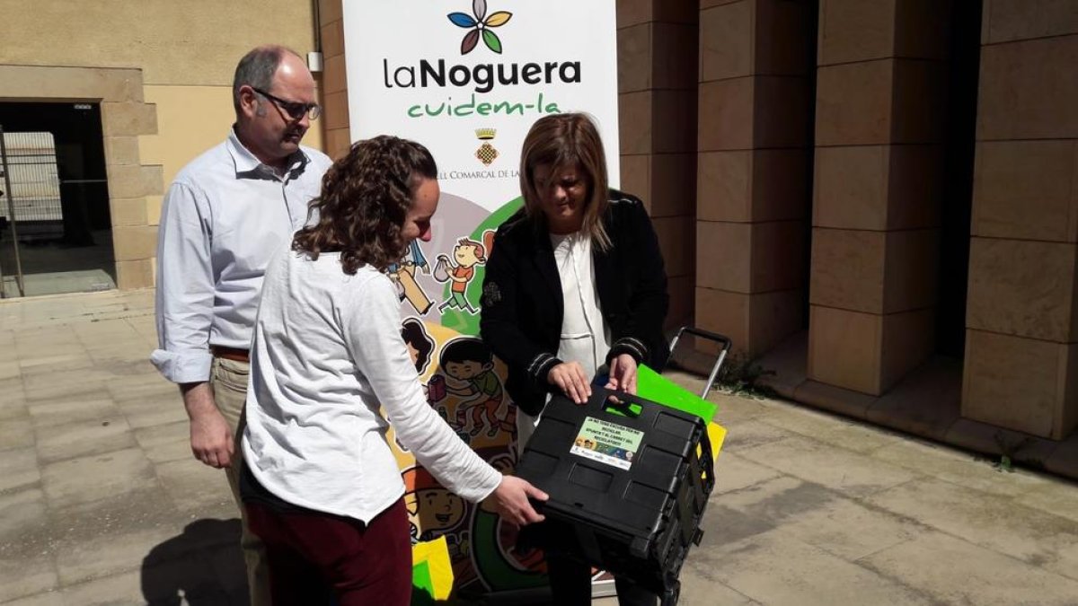 Uno de los carros plegables que se están entregando a los ayuntamientos.