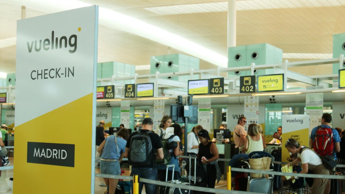 Normalitat a l'aeroport d'El Prat en la nova jornada de vaga