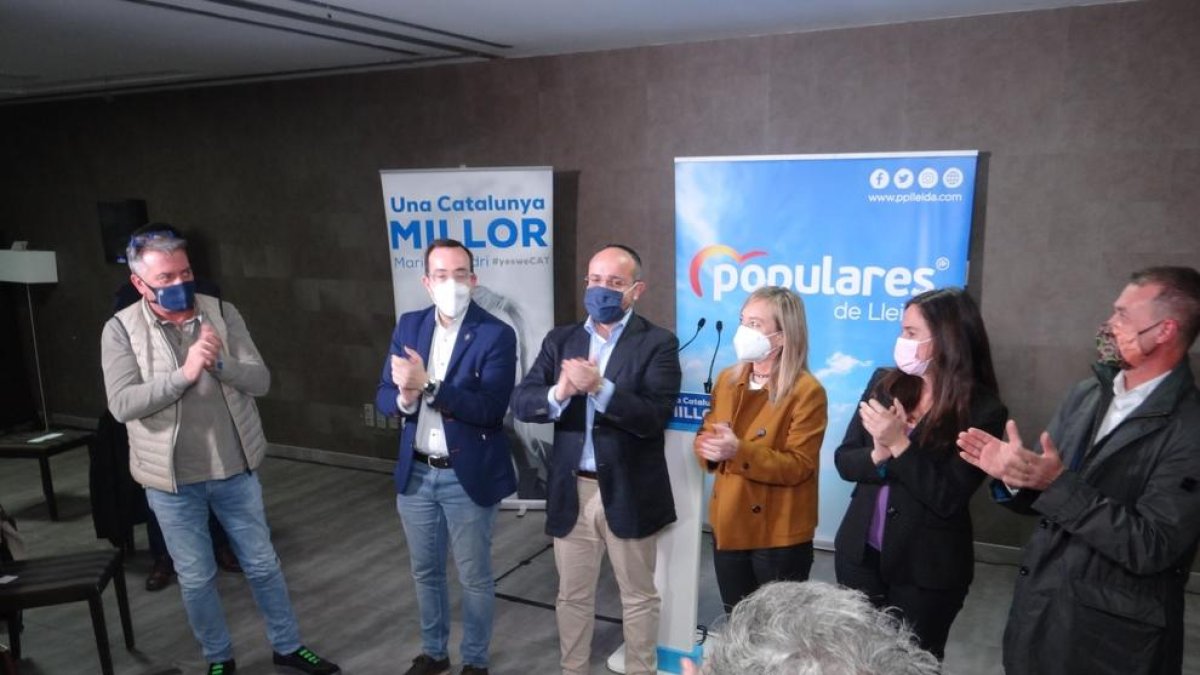 Fernández, Xandri y Palau en el acto en el hotel Zenit.