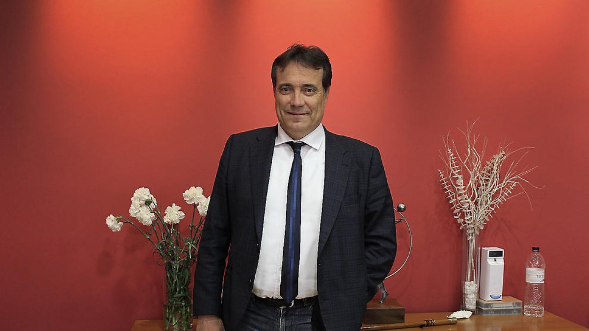 El alcalde de Almacelles deja el cargo antes de que la justicia lo aparte