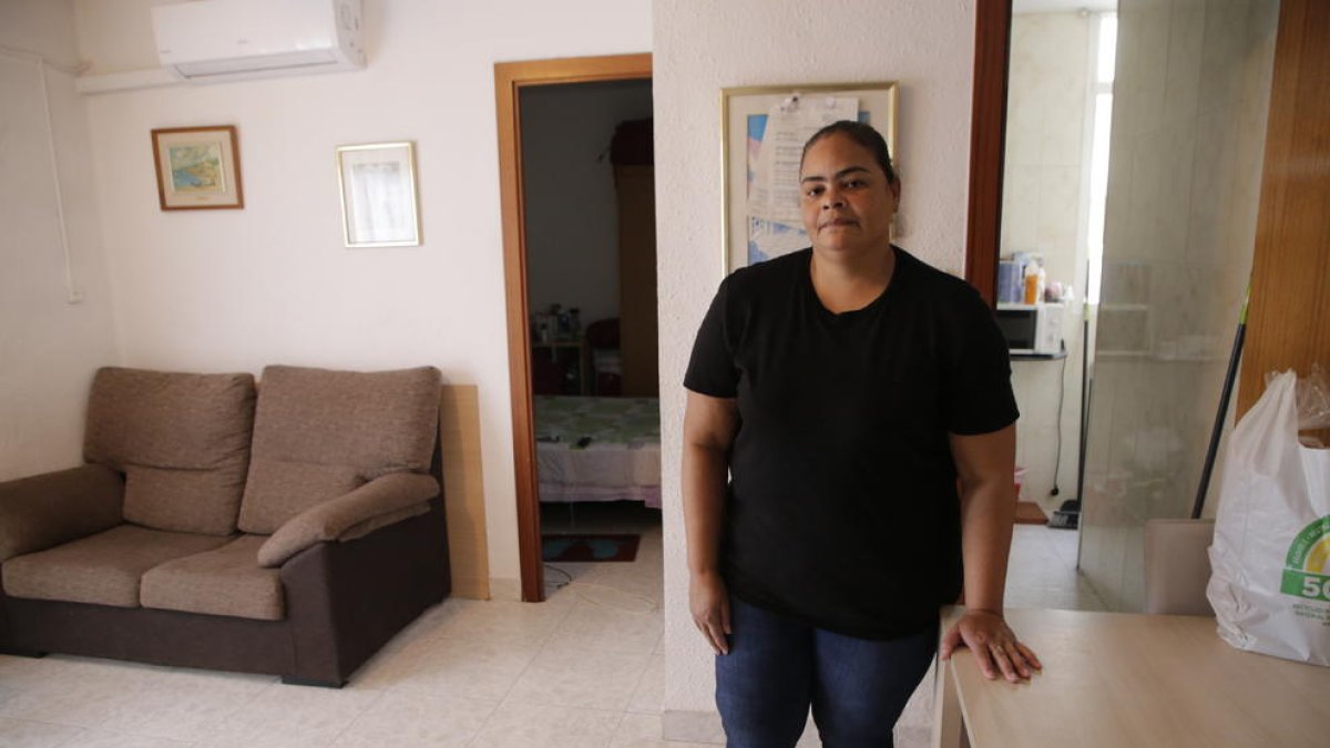 Yohanna, a l’habitatge que ha aconseguit mantenir a l’arribar a un acord amb la propietària.