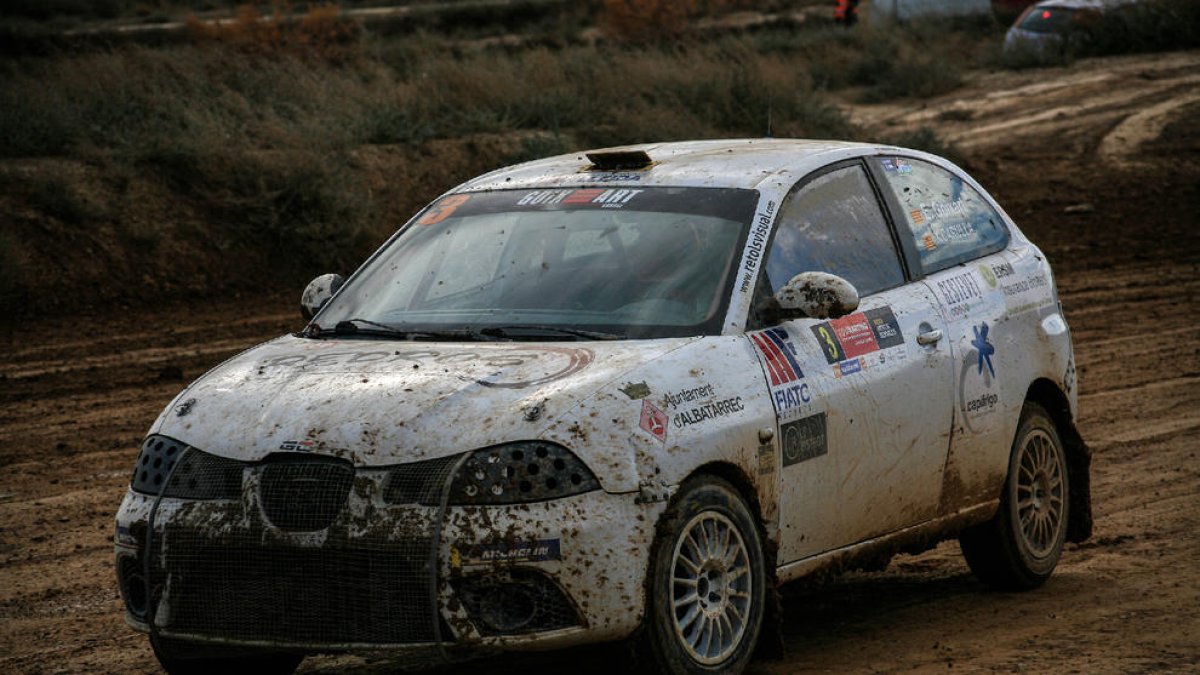 El Seat Ibiza TDI de Eduard Goixart y Xavi Carulla, vencedores de la general de las 4 Horas de Lleida.