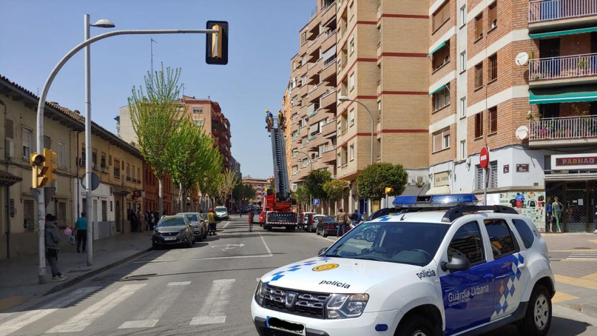 La Urbana cortó la calle al tráfico.