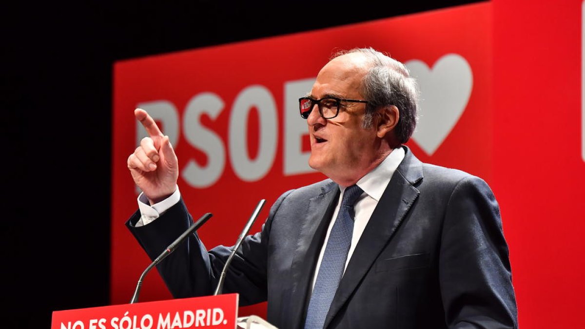El candidato del PSOE-M a las elecciones a la Comunidad de Madrid, Ángel Gabilondo, durante un acto del 30 de abril.