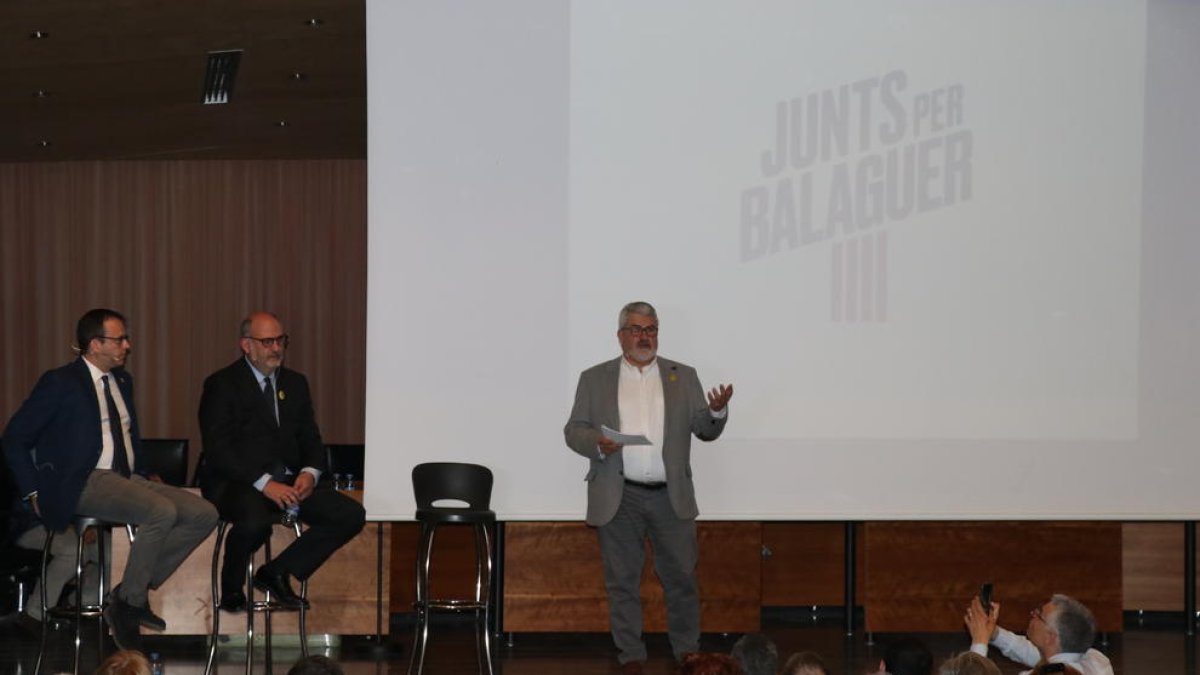 Més de cent persones a la presentació de JxBalaguer