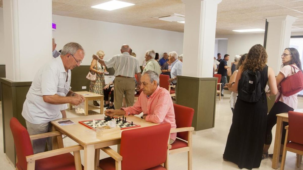 Jornada de puertas abiertas en el centro de servicios de Montgai.