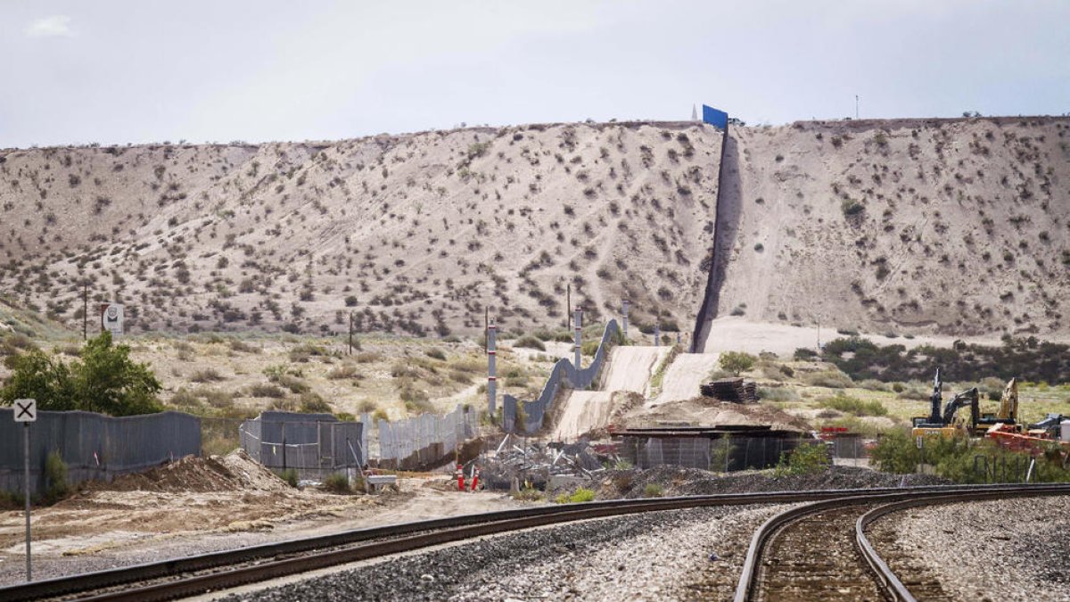 La Casa Blanca anunció ayer que Trump viajará mañana a Texas para visitar obras del muro con México.
