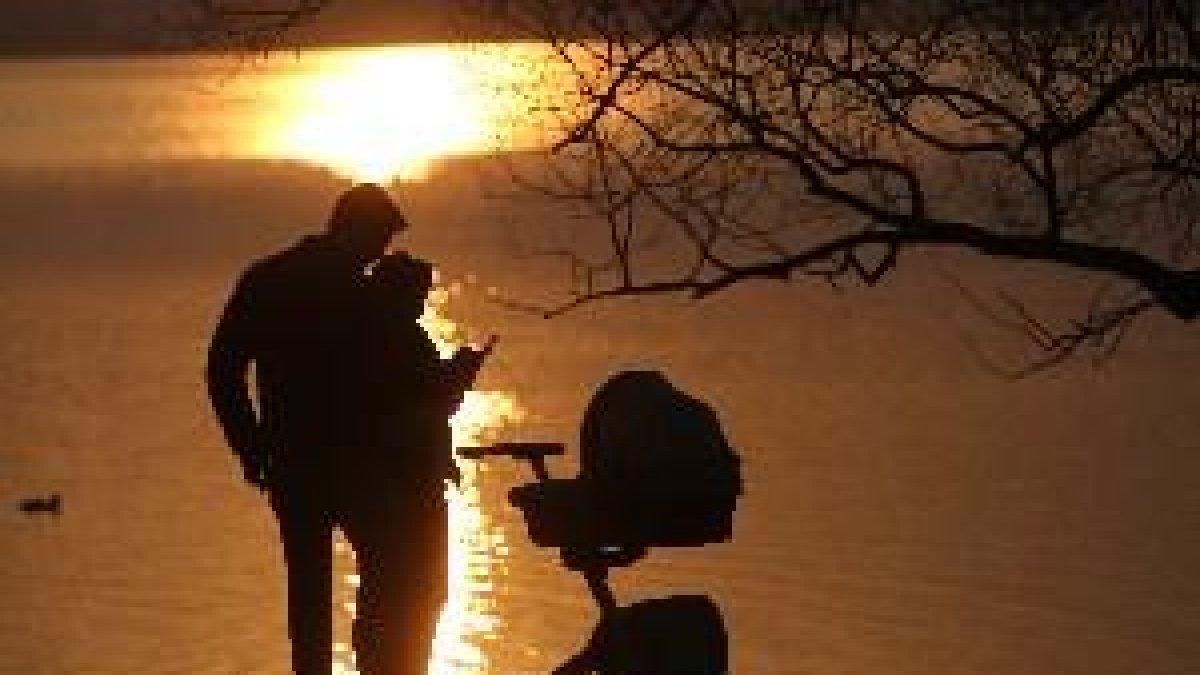 La ampliación de la paternidad eleva un 17 % el gasto en prestaciones