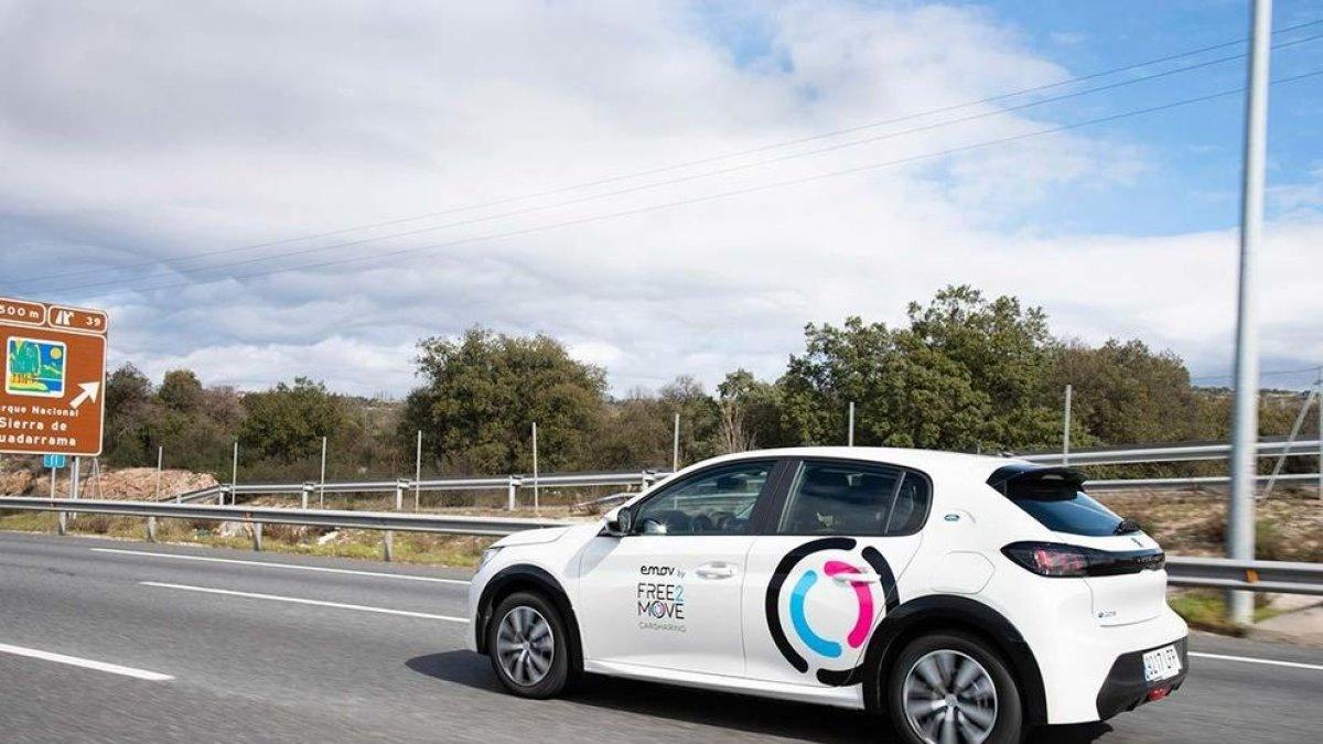 Free2Move supera els 500.000 cotxes connectats