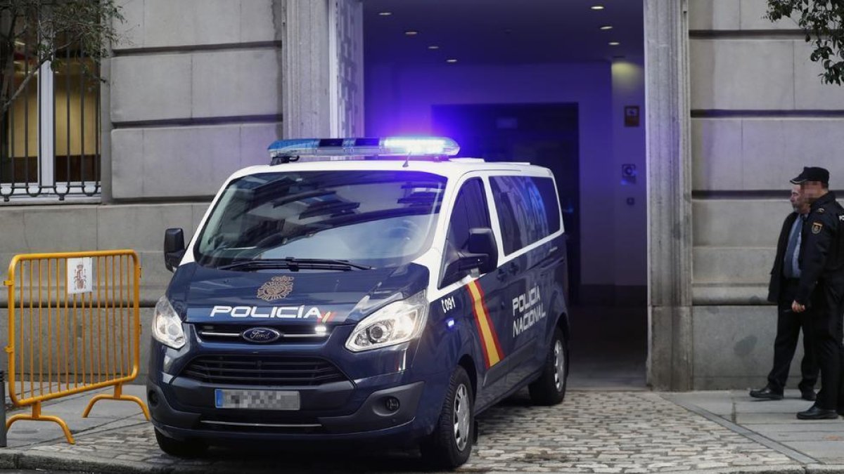 Detenidos tres jóvenes por retener y apuñalar a un menor fugado de un centro de Orihuela (Alicante)