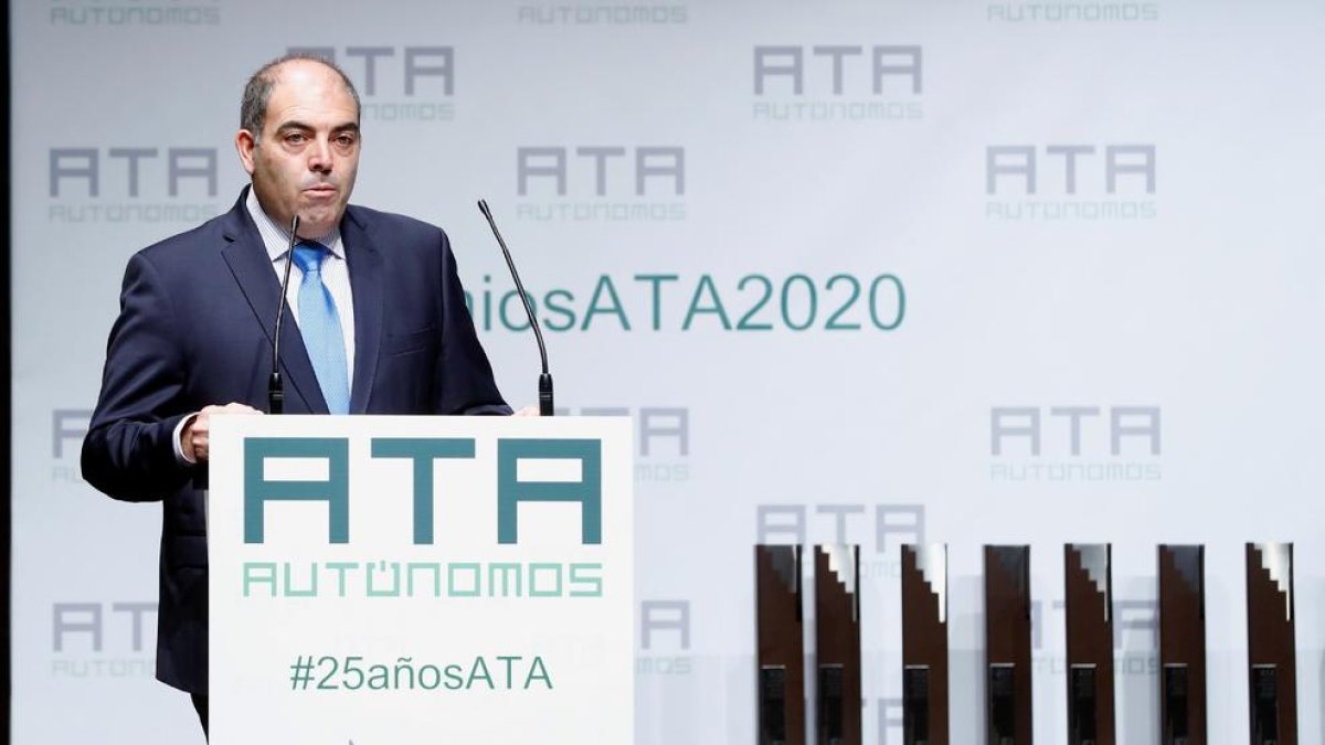 Lorenzo Amor advierte que los autónomos se enfrentan a “meses muy complicados”.