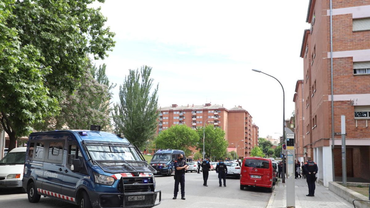 Imagen del dispositivo policial tras el tiroteo del pasado 10 de mayo.
