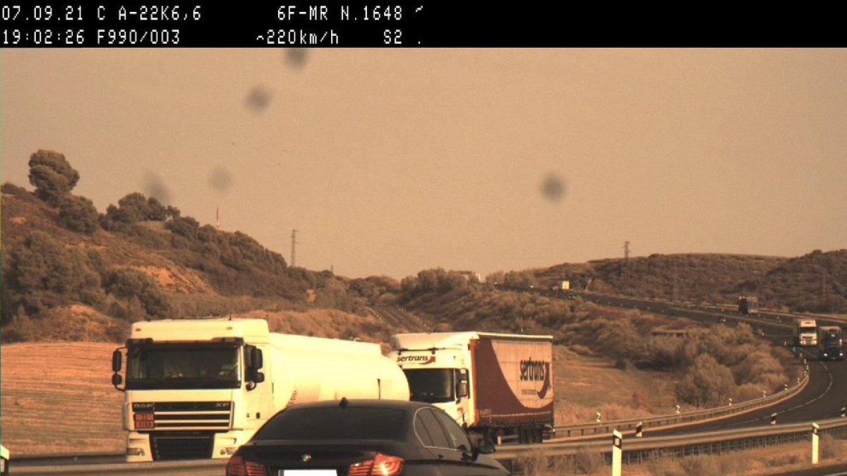 Denunciado penalmente por circular a 220 km/h por la A-22 en Lleida