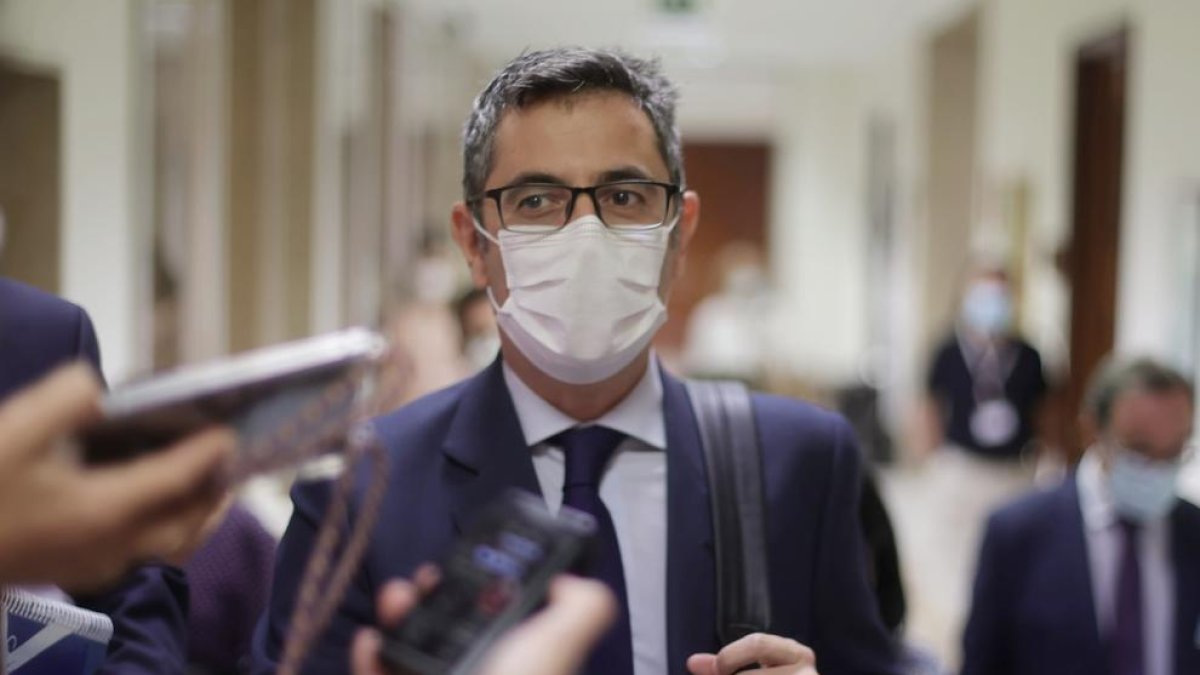El ministre Bolaños insisteix en la via del retrobament a Catalunya.