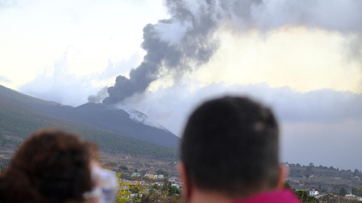 Los científicos creen que es pronto para hablar del fin de la erupción