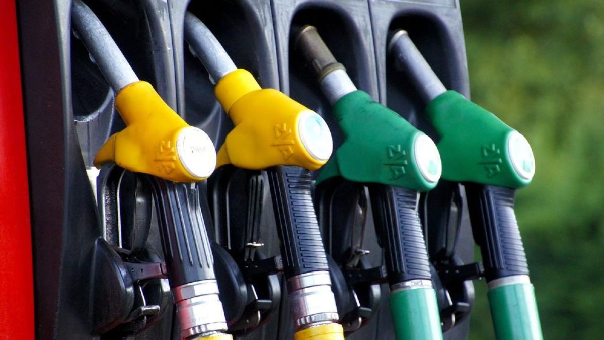 Què he de fer per estalviar combustible?