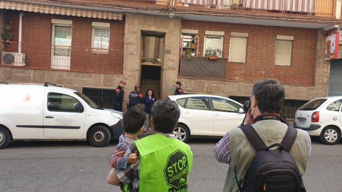 El petit, al desallotjament.