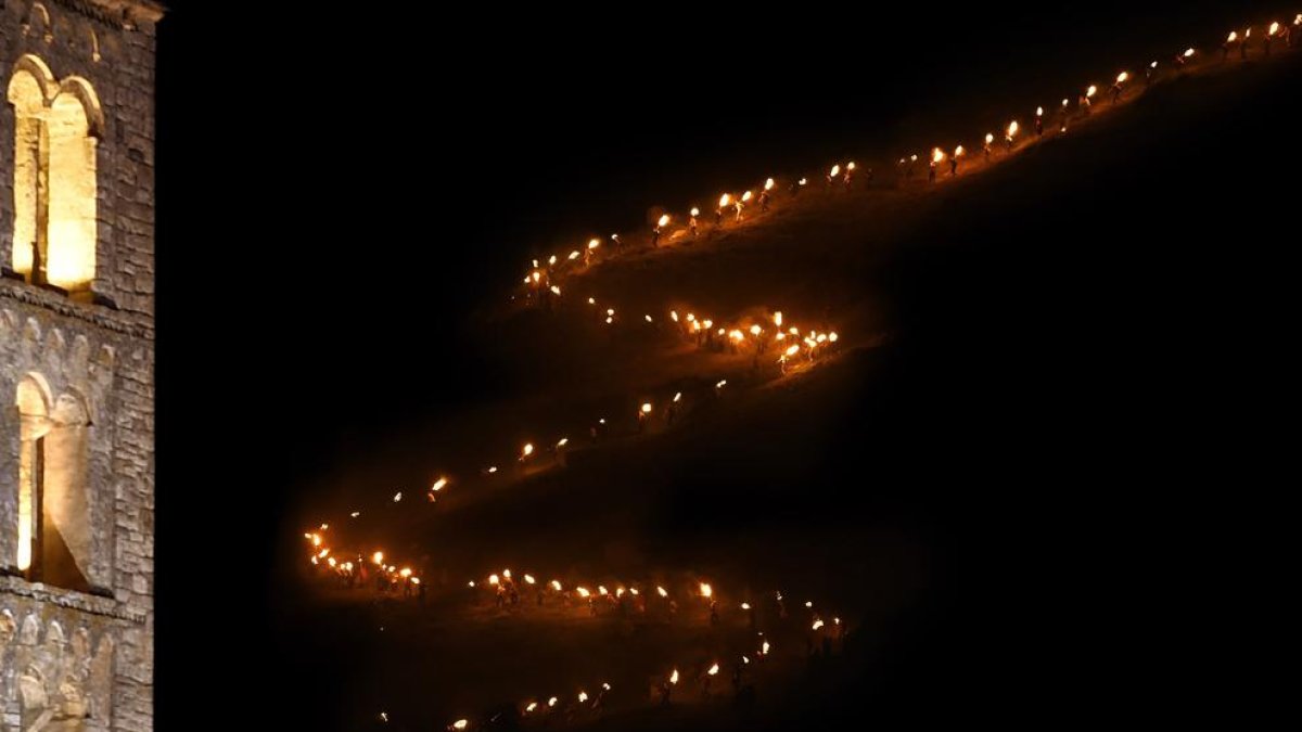 Imatge d’arxiu de la baixada de falles a Taüll.