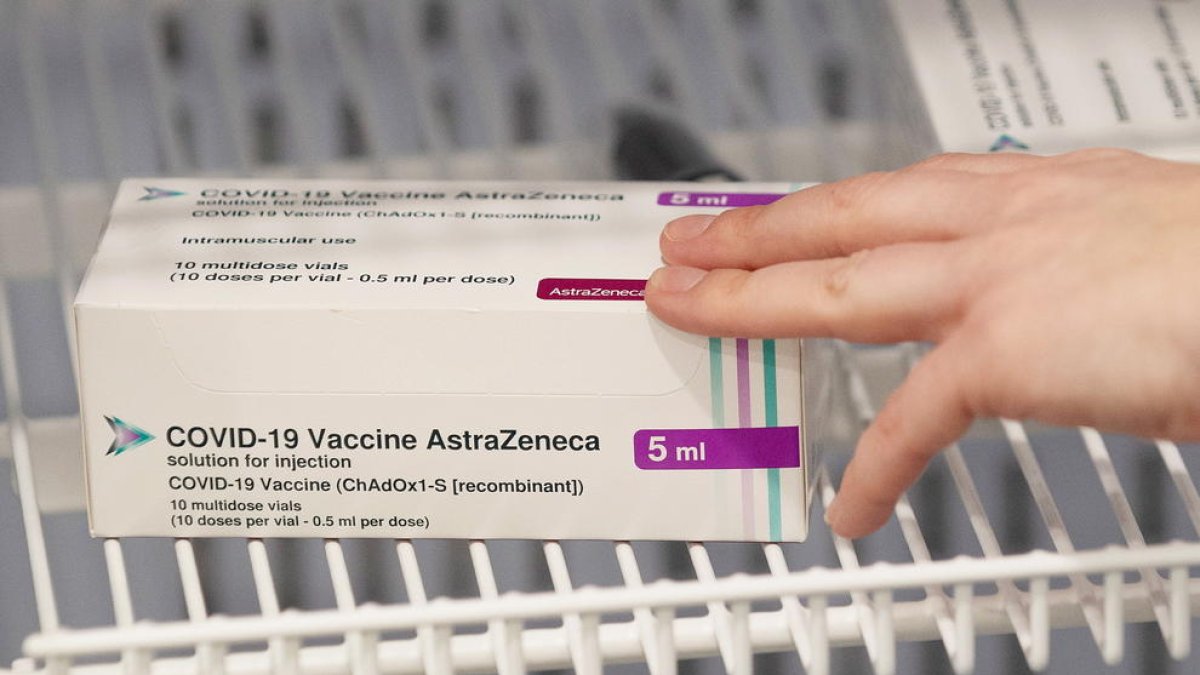 La OMS sí que recomienda la vacuna de AstraZeneca para personas mayores