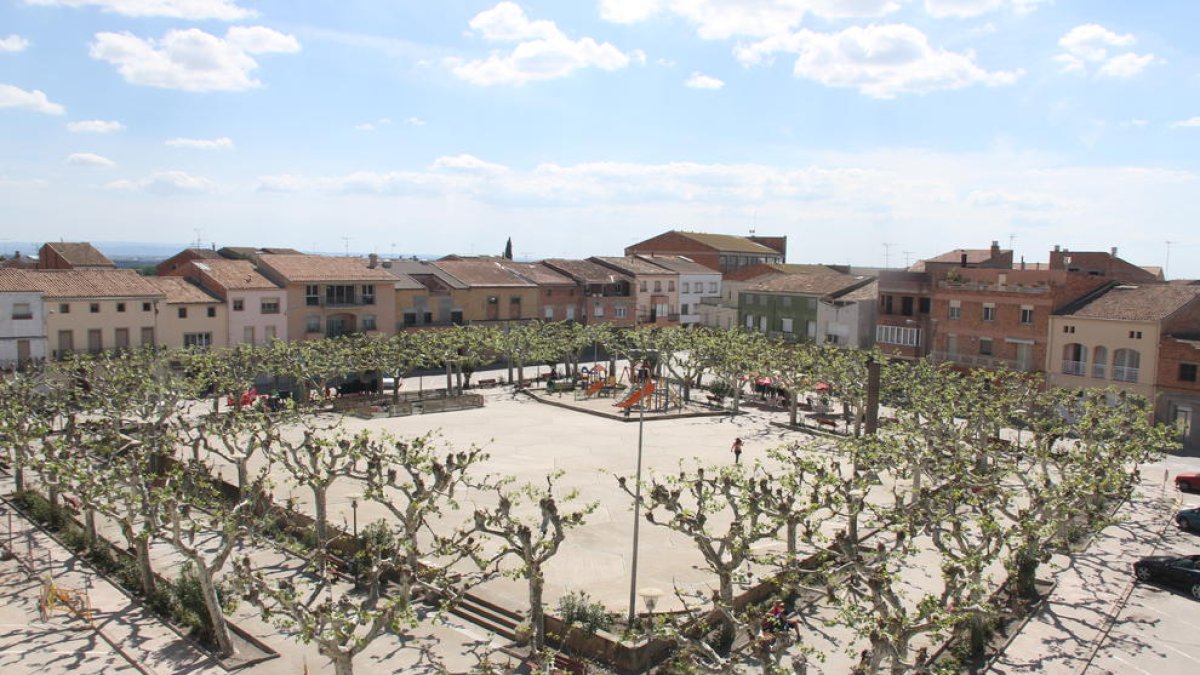 La reforma de la plaza Planell de Linyola pretende adaptarla a las nuevas necesidades.