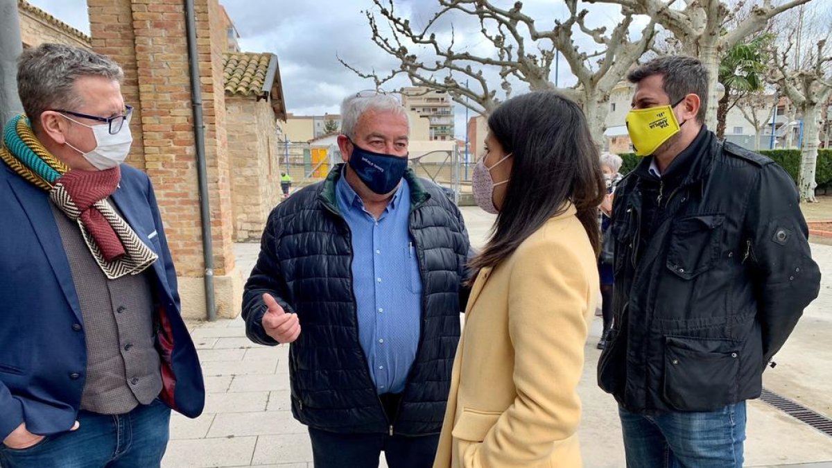 Vilalta con Talarn y Montalà en la Casa Canal de Mollerussa.