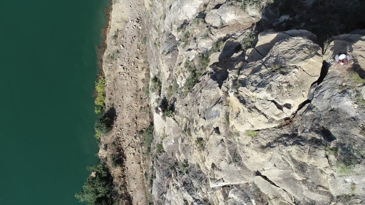 Imagen aérea tomada por un dron sobrevolando la zona del desprendimiento el pasado septiembre.