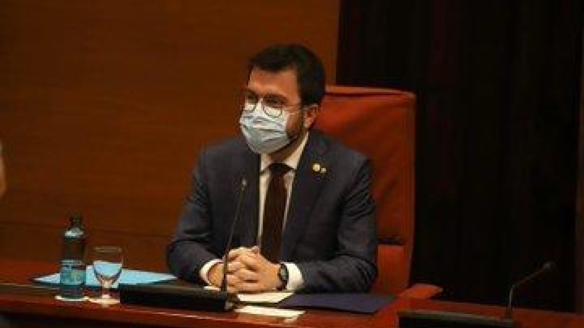 Aragonés, en la reunión de la mesa de partidos en el Parlament este viernes.