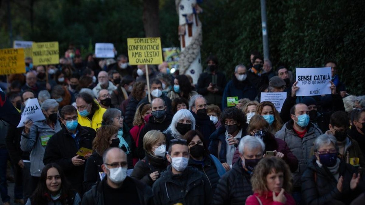 Mig miler de persones es van manifestar a Canet contra la decisió del Superior de Justícia català.