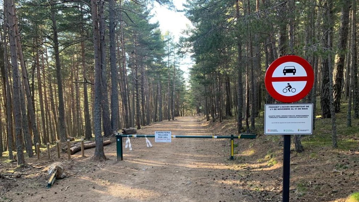 Foto d’arxiu d’una de les barreres al refugi de la Basseta.