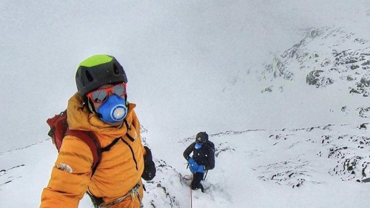 Kilian Jornet va publicar aquesta imatge a les xarxes socials de la seua fase d’aclimatació a l’altura.