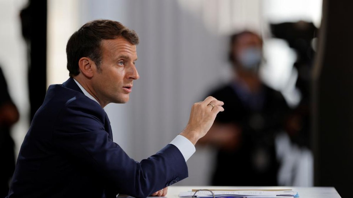 Condemnat a quatre mesos de presó firmi l'home que va bufetejar Macron