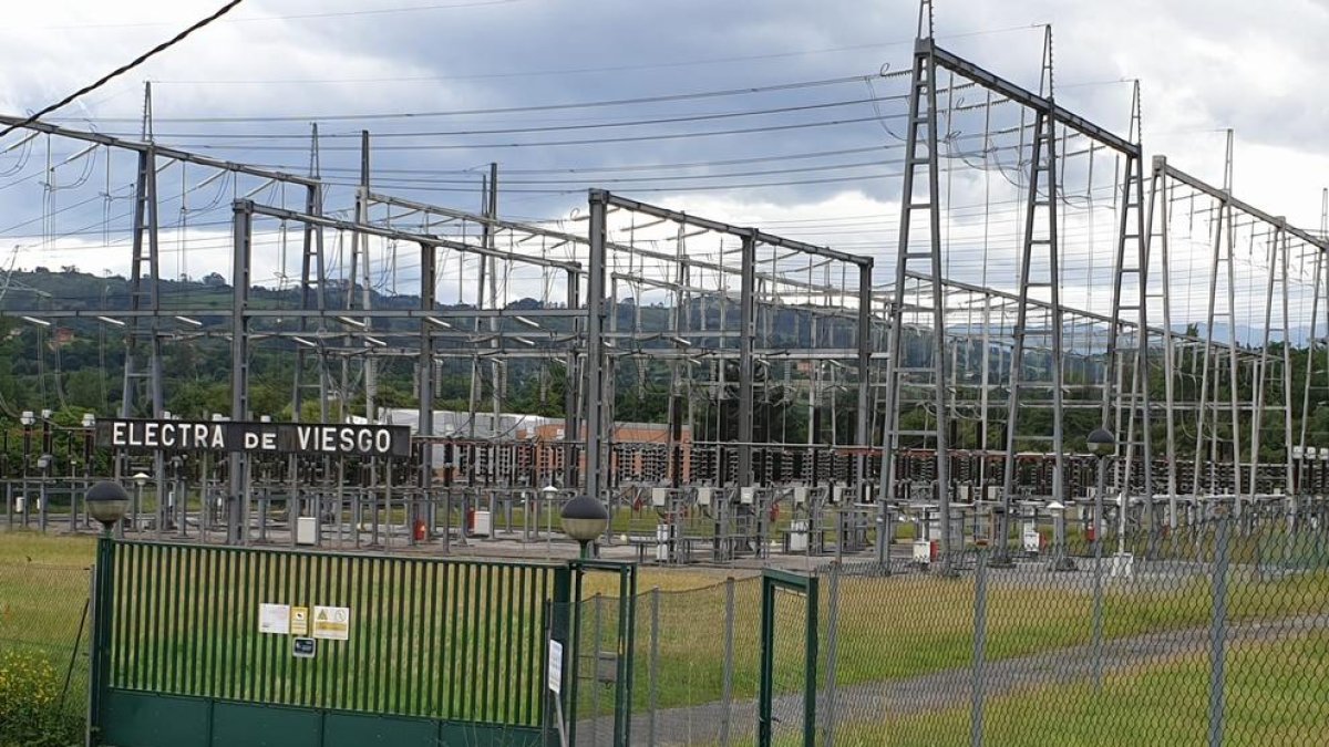 Imatge d’una planta d’electricitat a Astúries.