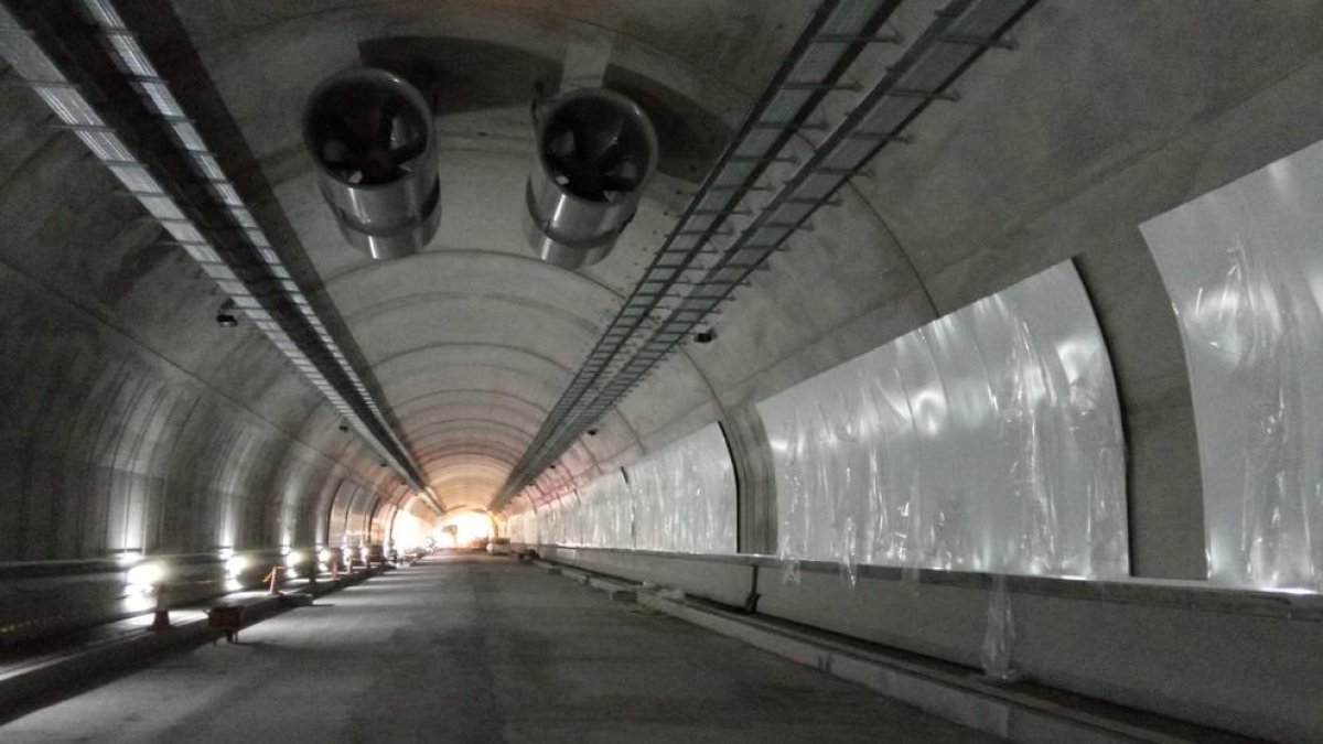 El estado de los trabajos en el interior del túnel de esta semana.