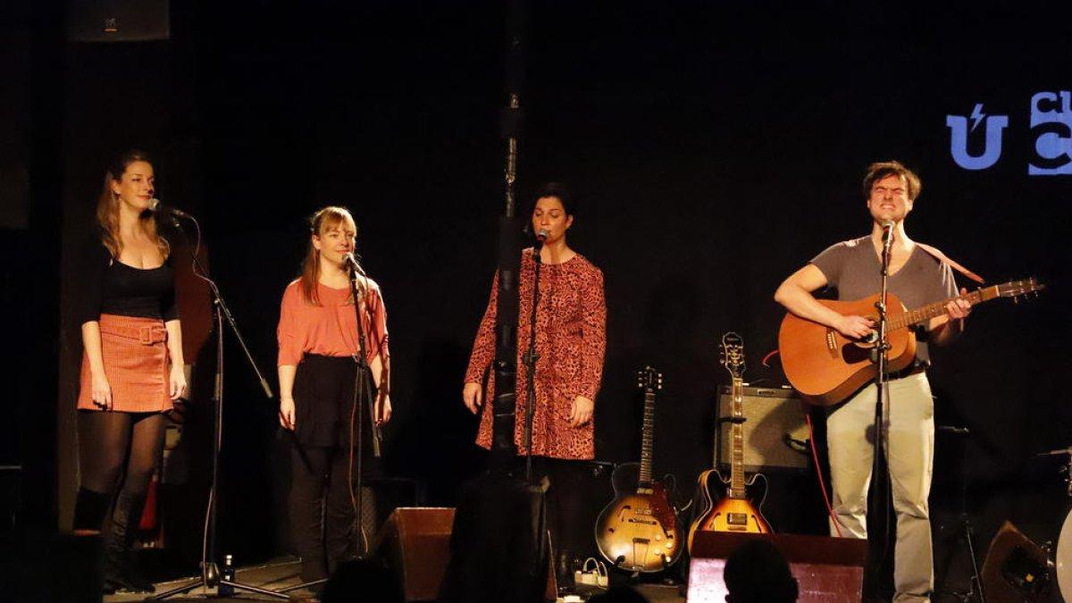 El barcelonés Daniel Lumbreras presentó ayer su último disco ‘Cinematic’, en el Cafè del Teatre.