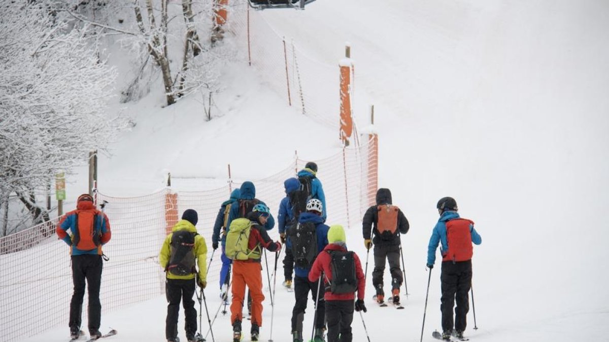 Esquiadors ahir al complex de Tavascan.