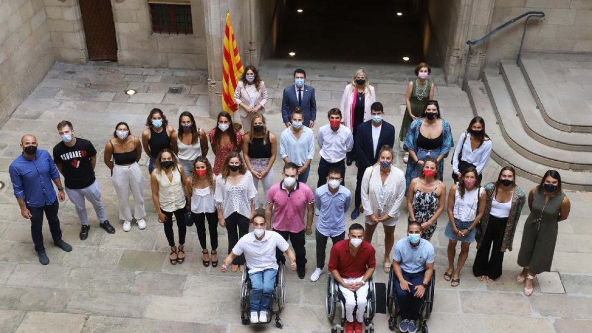 Homenatge institucional als esportistes olímpics catalans al Palau de la Generalitat