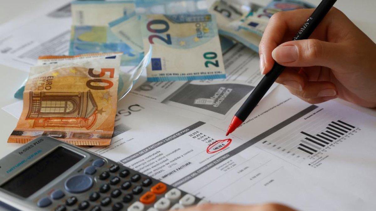 L’electricitat polvoritza tots els rècords i avui costa quinze euros més que ahir.