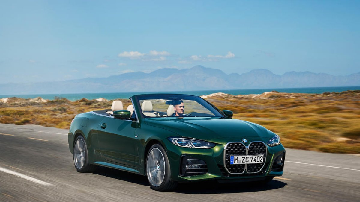 El BMW Sèrie 4 Càbrio guanya una capota més lleugera