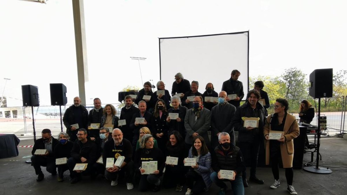 Los distinguidos ayer en la Festa dels Millors Vins de la Guia de Vins de Catalunya 2022, en Barcelona.