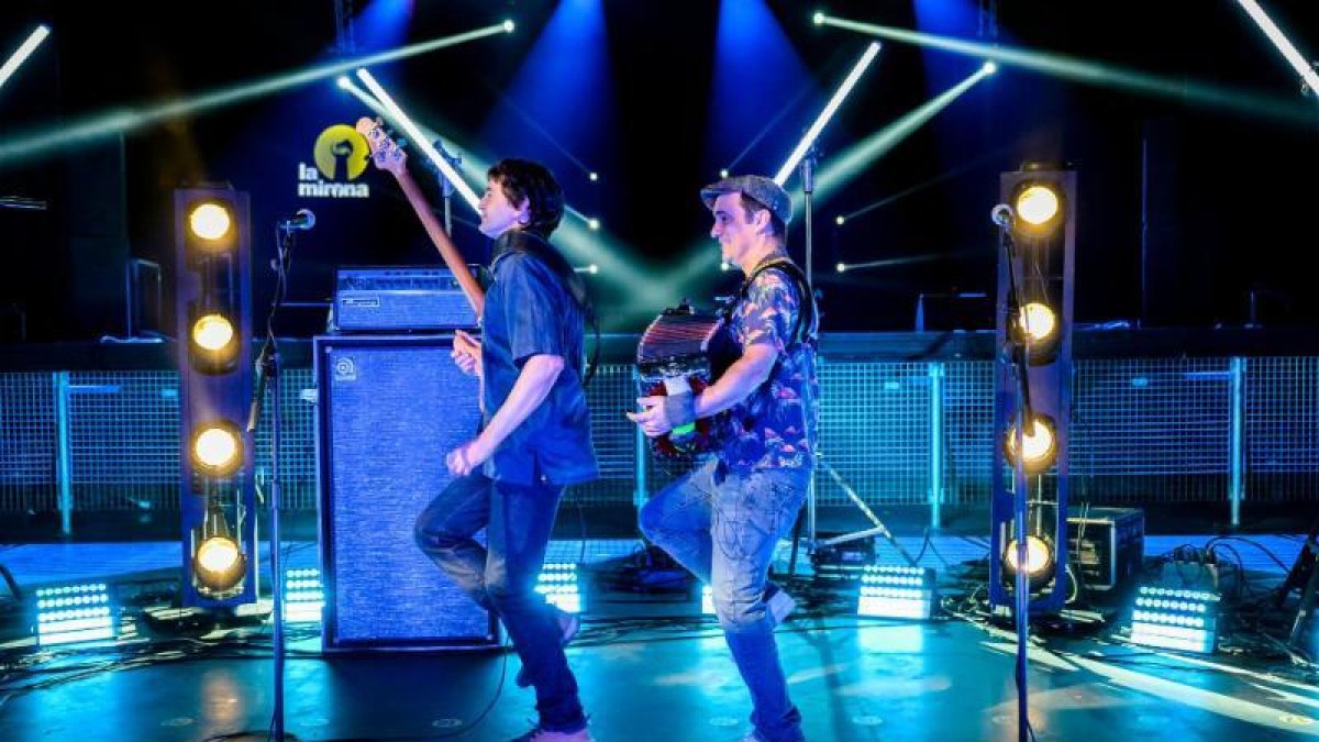 Música en viu, a 'Efecte Collins'