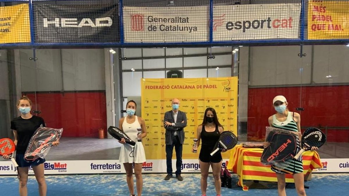 Les guanyadores i les finalistes en categoria femenina.