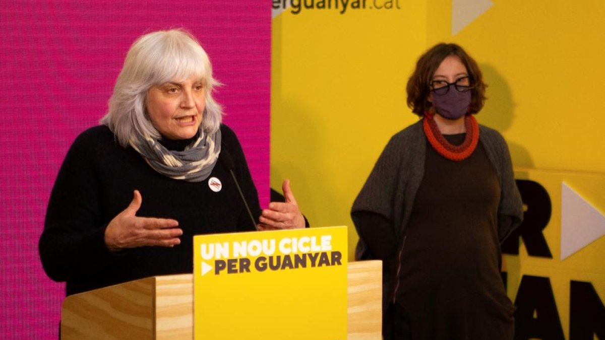Foto d’arxiu de la candidata de la CUP, Dolors Sabater, durant la campanya electoral.